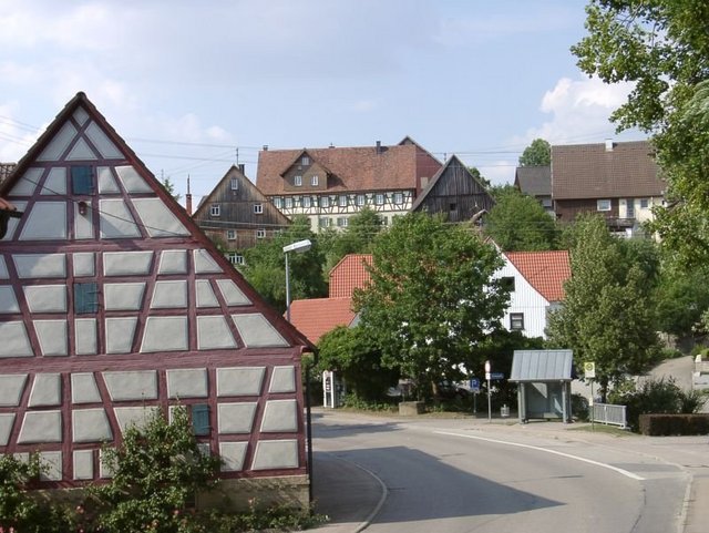 Fachwerkhaus inm Talheim an der Hauptstraße