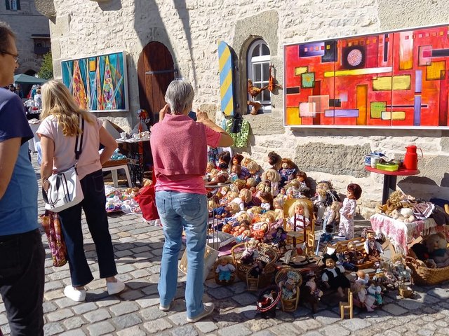 Stände am Trödelmarkt