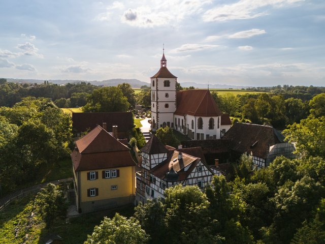 Kirche auf Berg