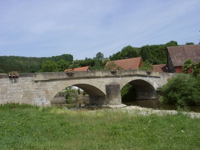 Brücke über Bühler